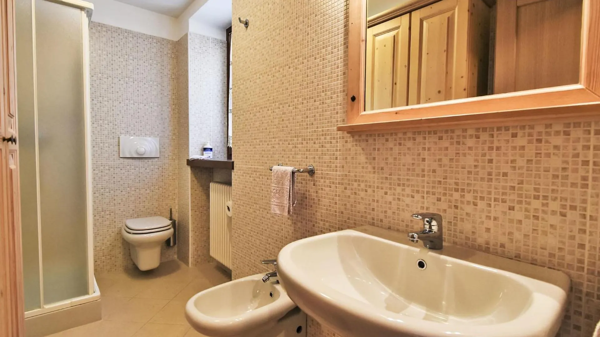 Apartment Giglio Apartment By Interhome Madesimo